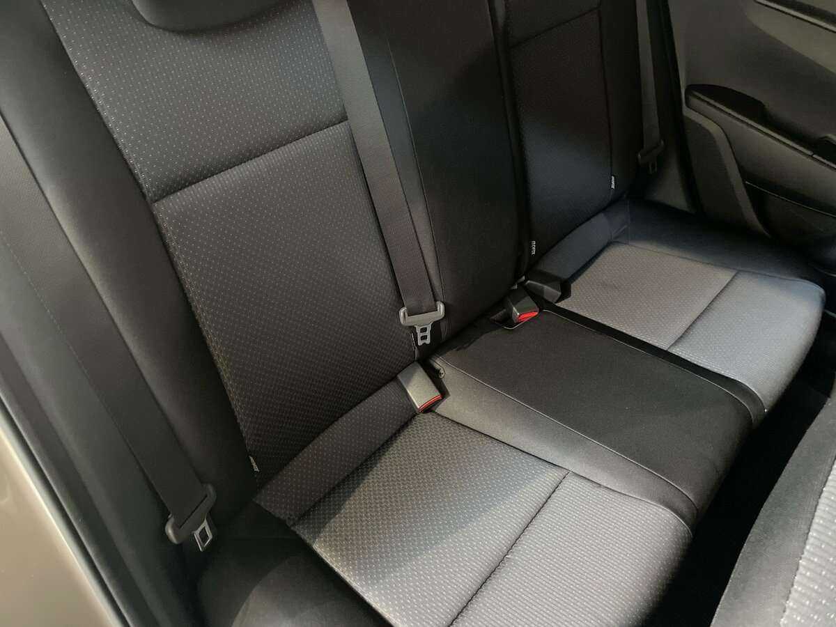 Купить Kia Rio с пробегом. Фото: #17