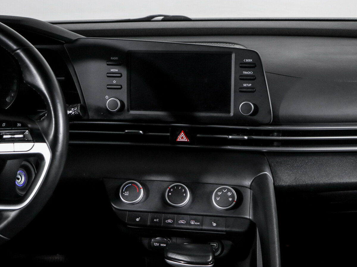 Купить Hyundai Elantra с пробегом. Фото: #10