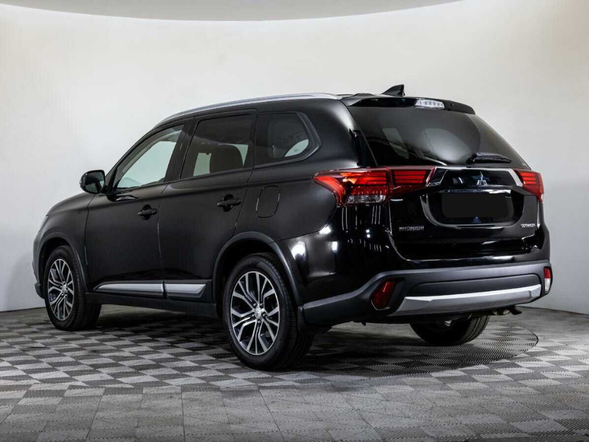 Купить Mitsubishi Outlander с пробегом. Фото: #6