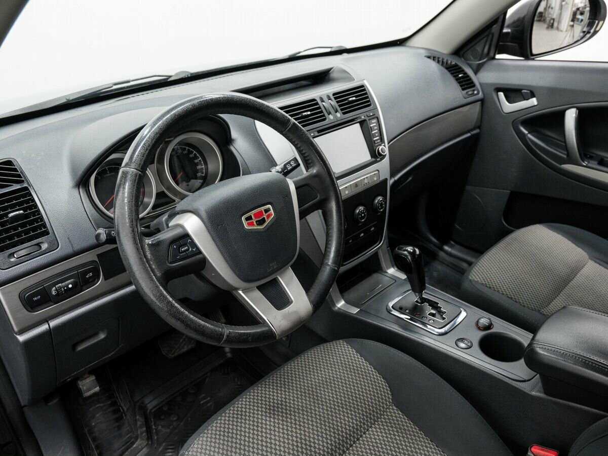 Купить Geely Emgrand X7 с пробегом. Фото: #12