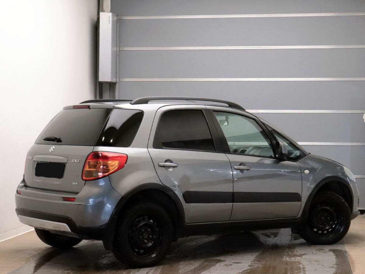 Купить Suzuki SX4 с пробегом. Фото: #3
