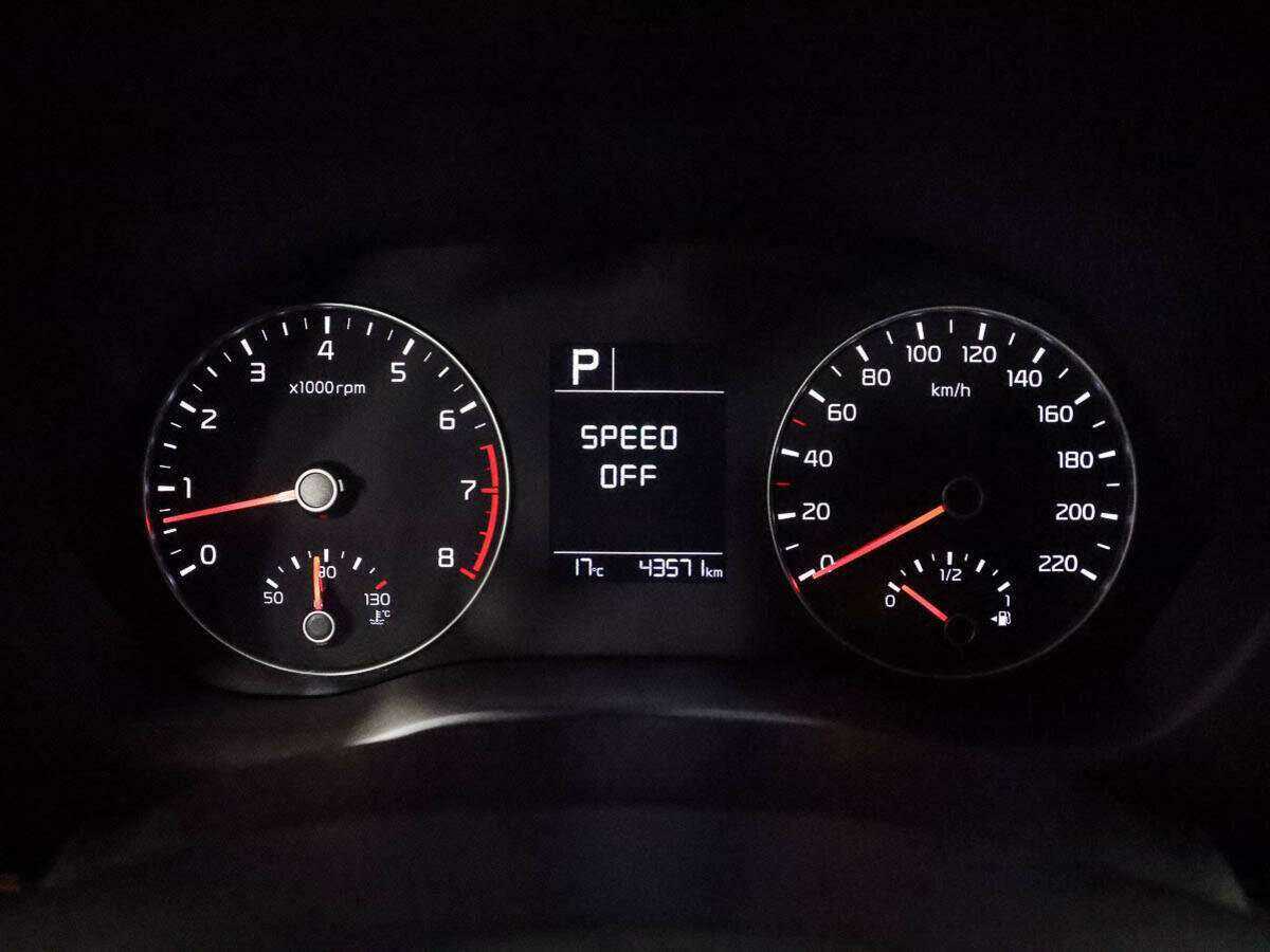 Купить Kia Rio с пробегом. Фото: #8