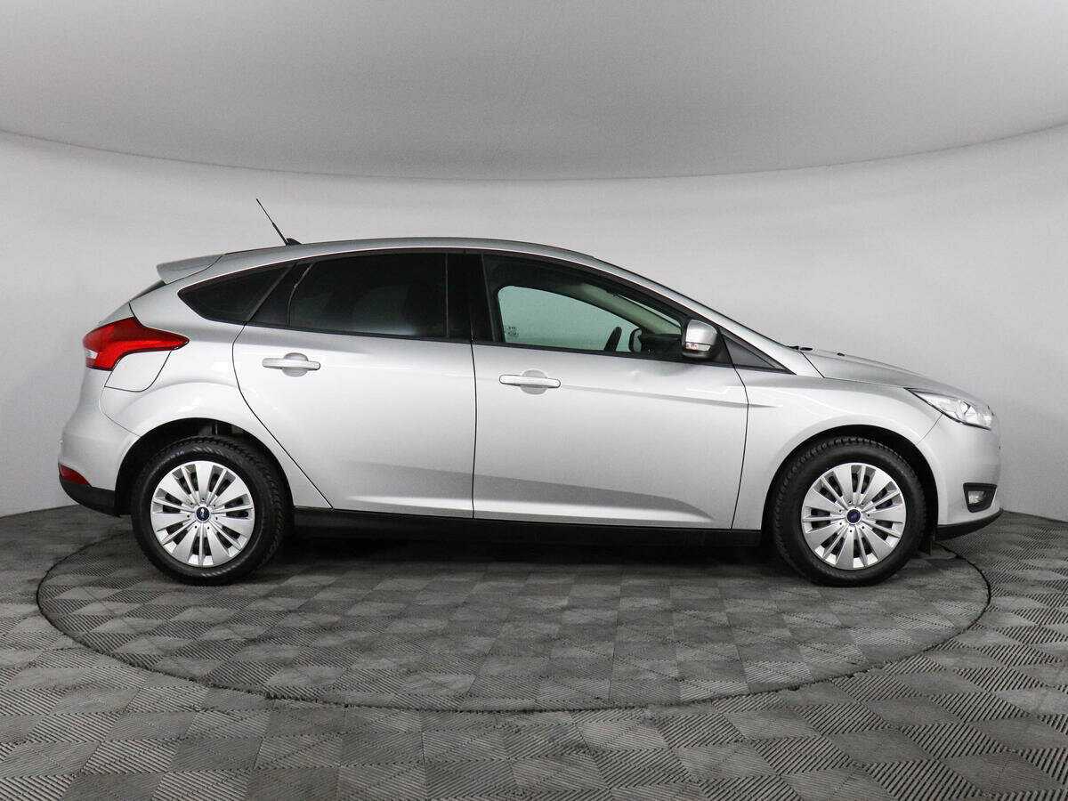 Купить Ford Focus с пробегом. Фото: #3