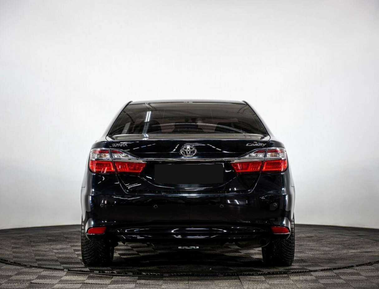 Купить Toyota Camry с пробегом. Фото: #4