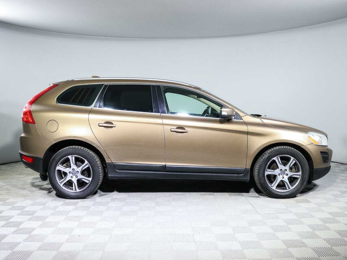 Купить Volvo XC60 с пробегом. Фото: #3