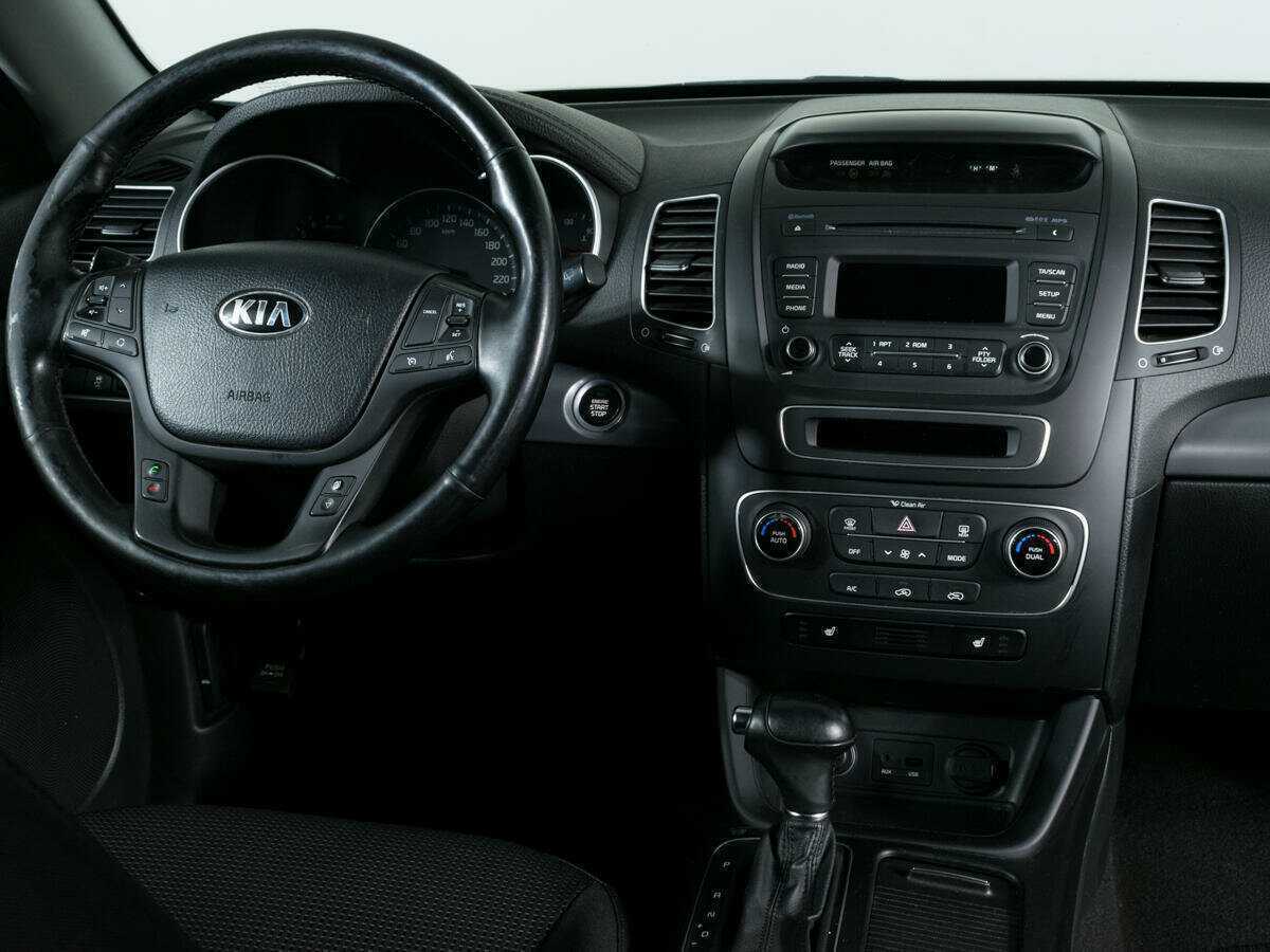 Купить Kia Sorento с пробегом. Фото: #10