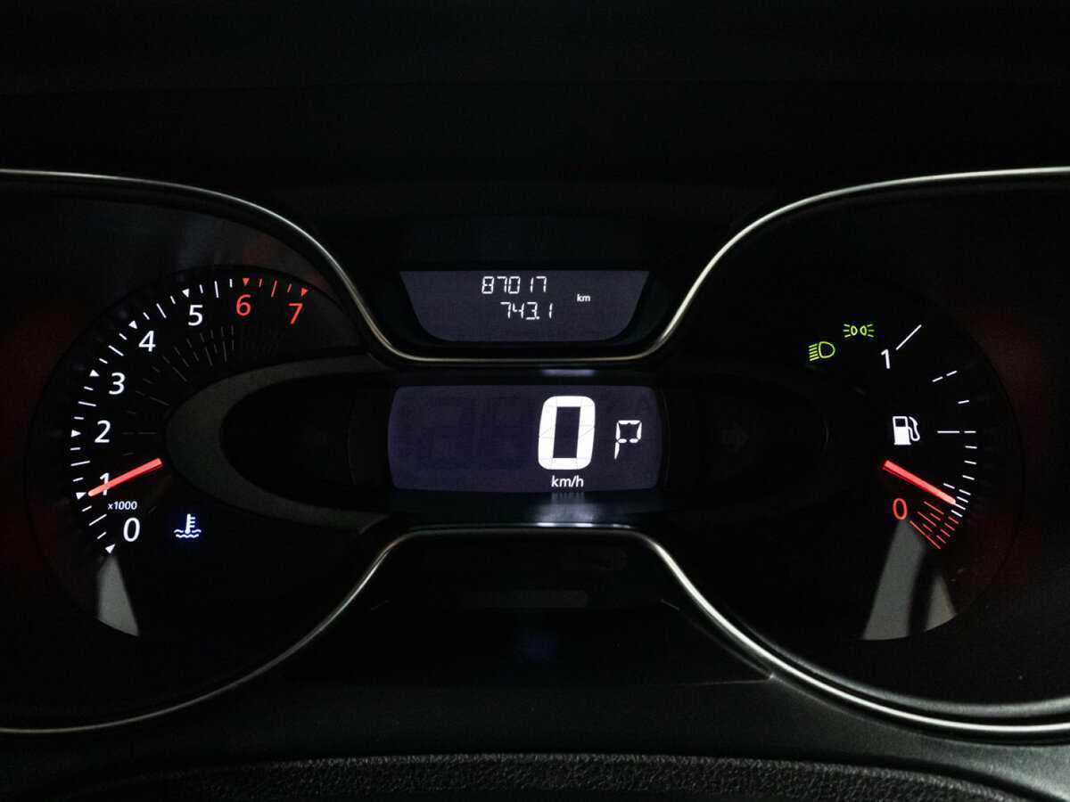 Купить Renault Kaptur с пробегом. Фото: #11