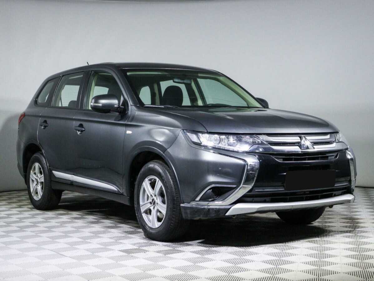 Купить Mitsubishi Outlander с пробегом. Фото: #2