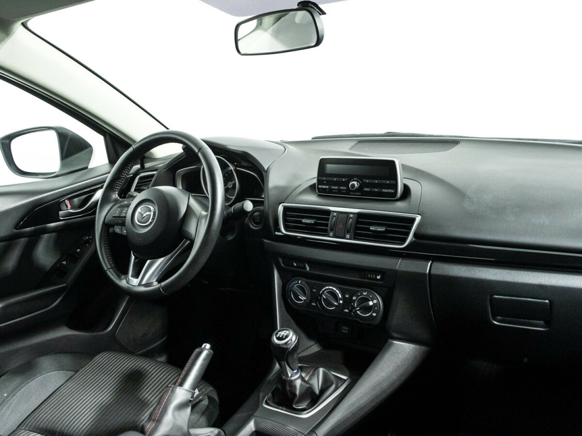 Купить Mazda 3 с пробегом. Фото: #8