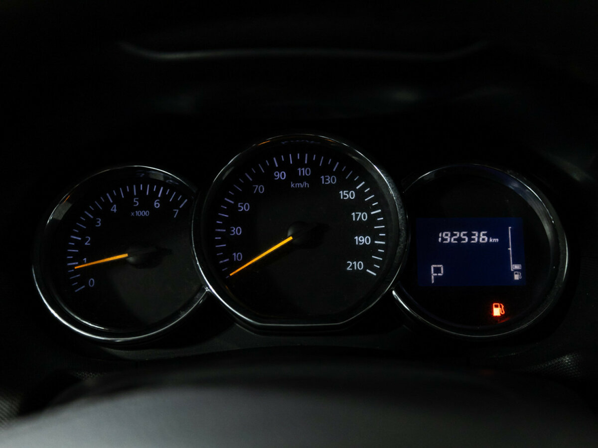 Купить Renault Duster с пробегом. Фото: #11