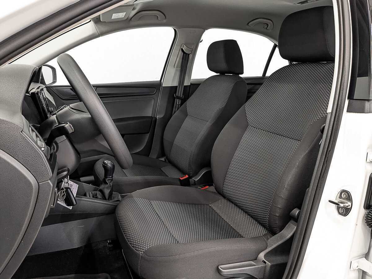 Купить Volkswagen Polo с пробегом. Фото: #19