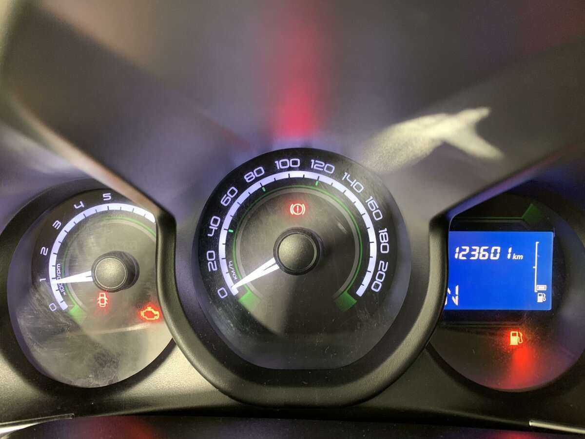 Купить Lada (ВАЗ) XRAY с пробегом. Фото: #10