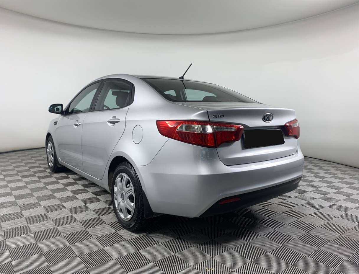 Купить Kia Rio с пробегом. Фото: #5