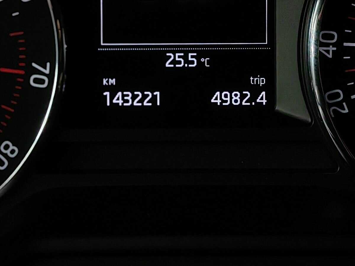 Купить Skoda Octavia с пробегом. Фото: #15