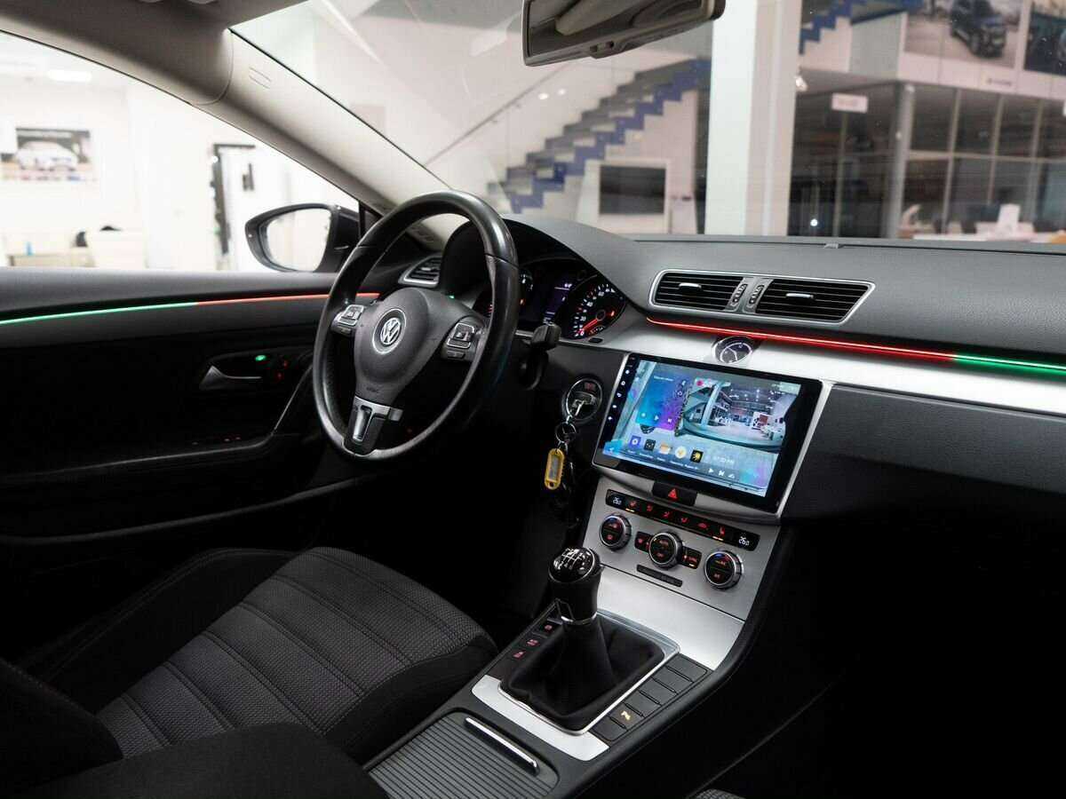 Купить Volkswagen Passat CC с пробегом. Фото: #16