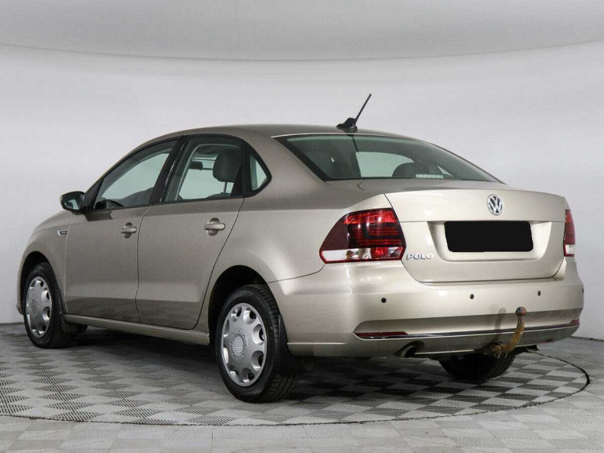 Купить Volkswagen Polo с пробегом. Фото: #6