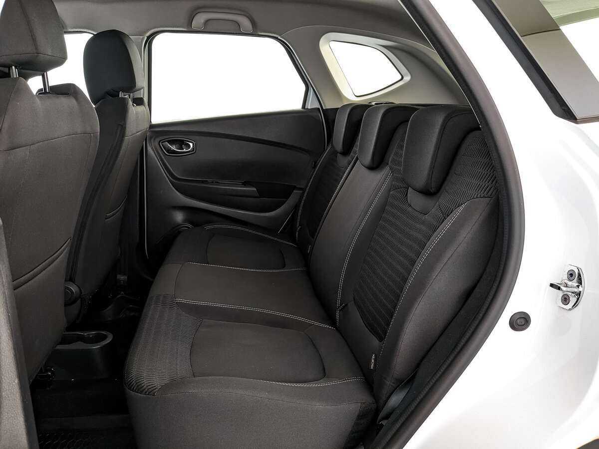 Купить Renault Kaptur с пробегом. Фото: #17