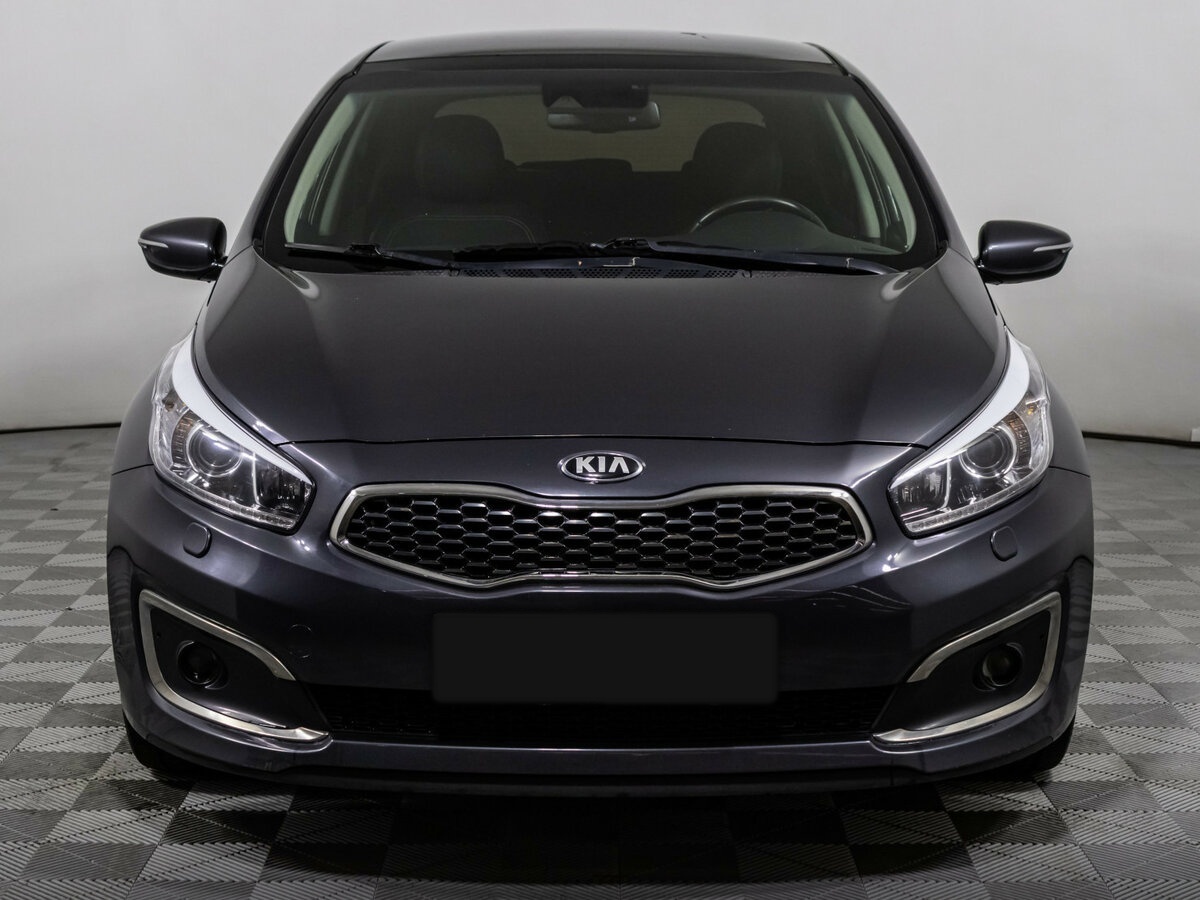 Купить Kia Ceed с пробегом. Фото: #1