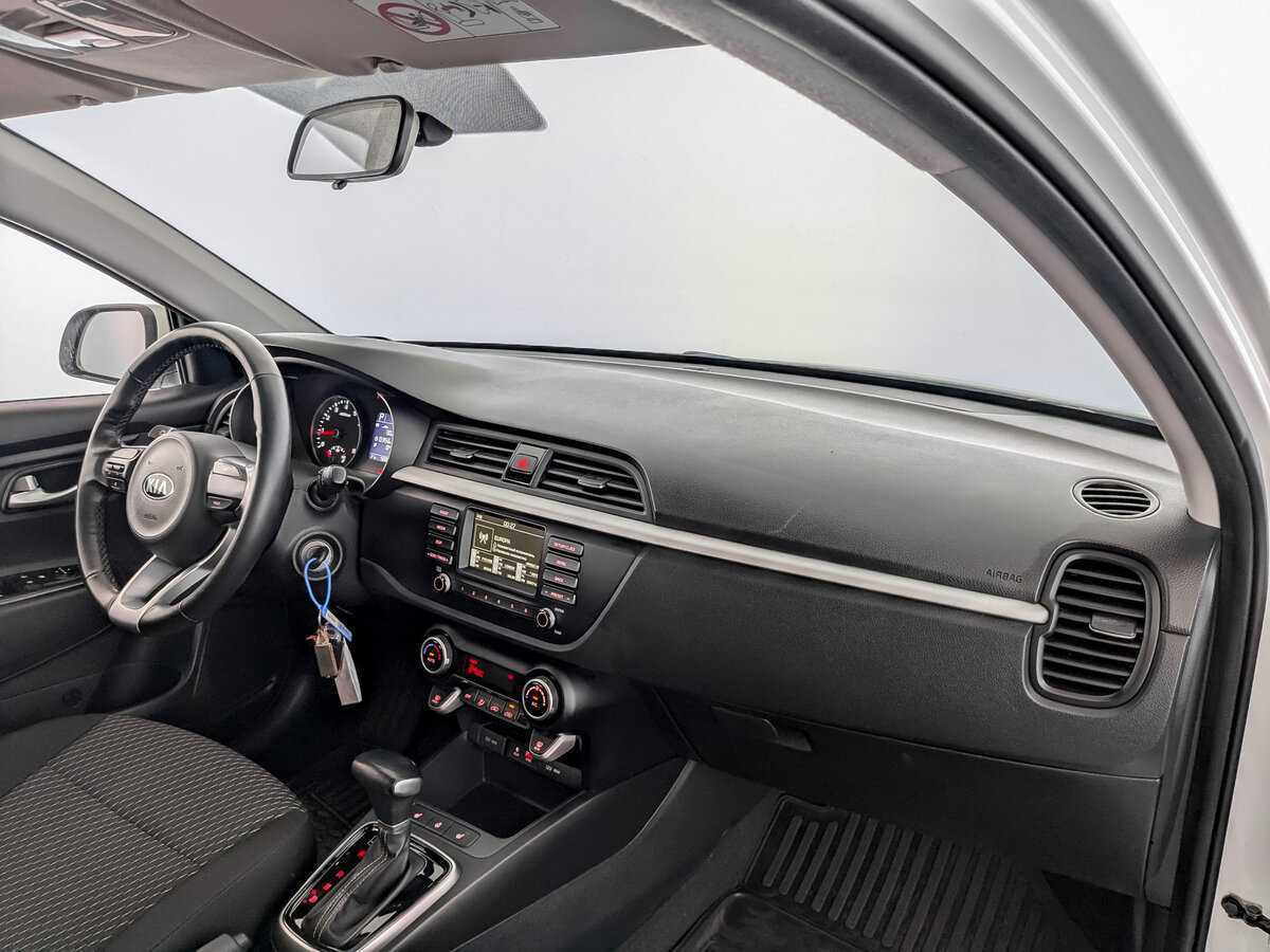 Купить Kia Rio с пробегом. Фото: #10