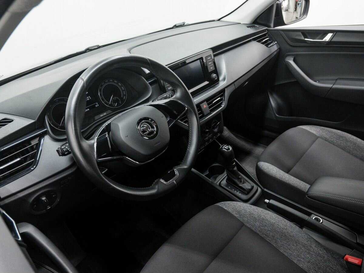 Купить Skoda Rapid с пробегом. Фото: #12