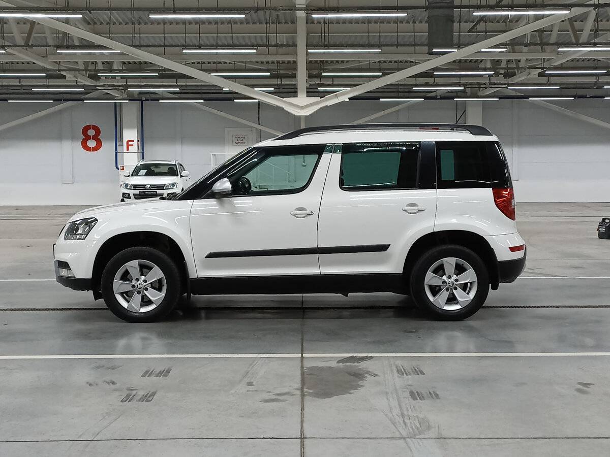 Купить Skoda Yeti с пробегом. Фото: #7