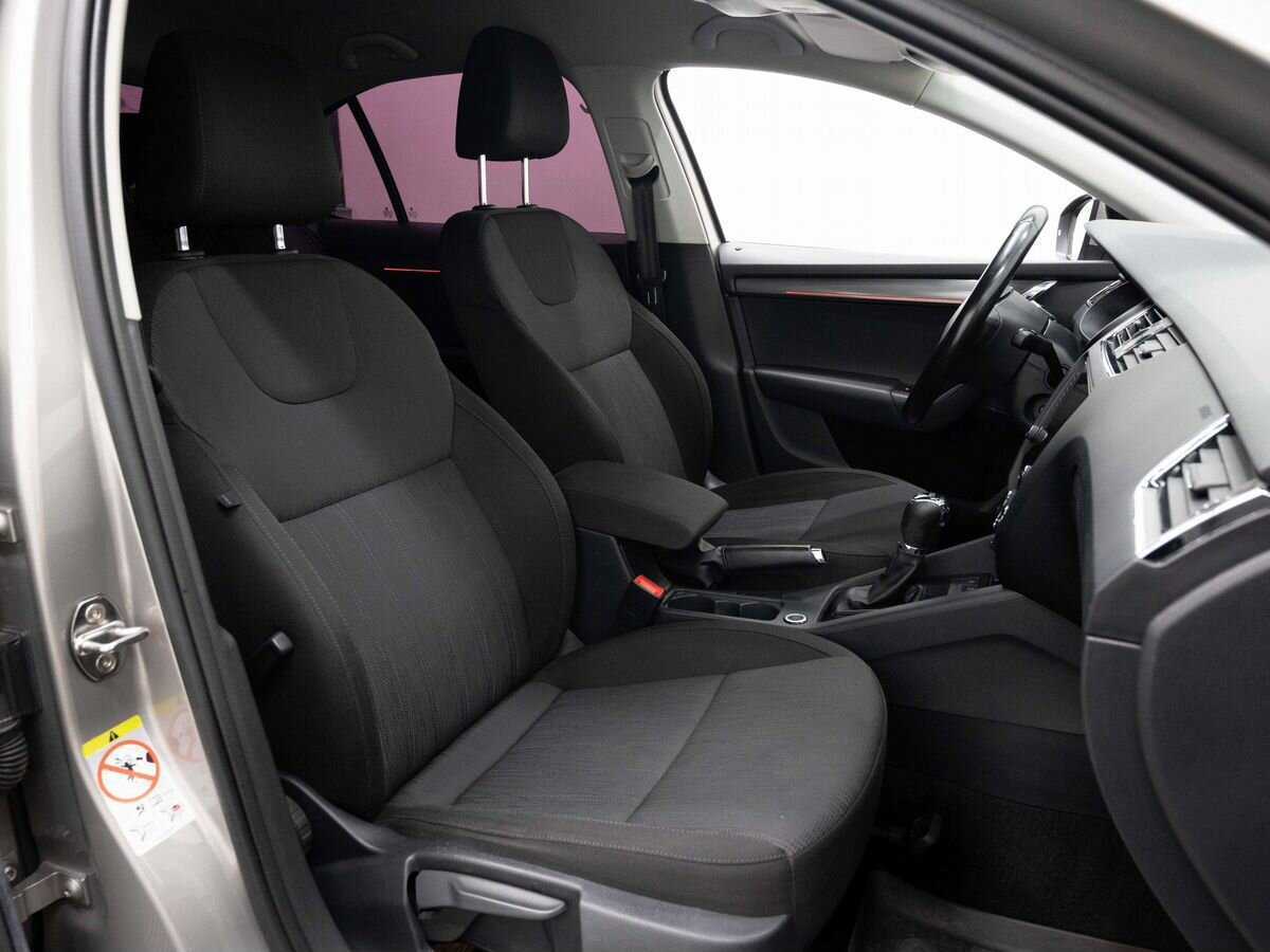Купить Skoda Octavia с пробегом. Фото: #11