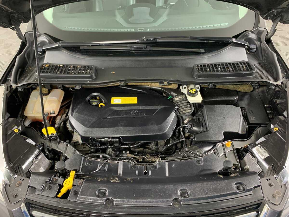 Купить Ford Kuga с пробегом. Фото: #10