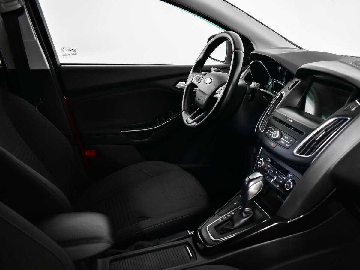 Купить Ford Focus с пробегом. Фото: #8