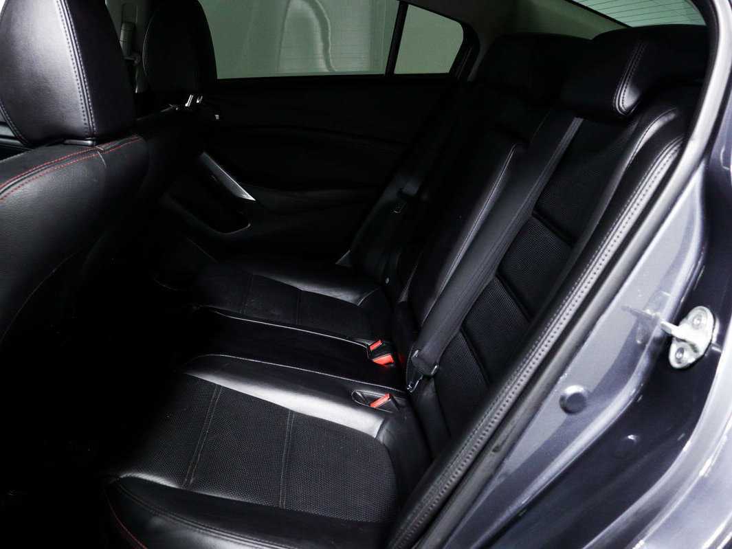 Купить Mazda 6 с пробегом. Фото: #11