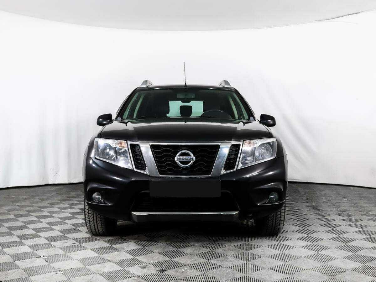 Купить Nissan Terrano с пробегом. Фото: #1