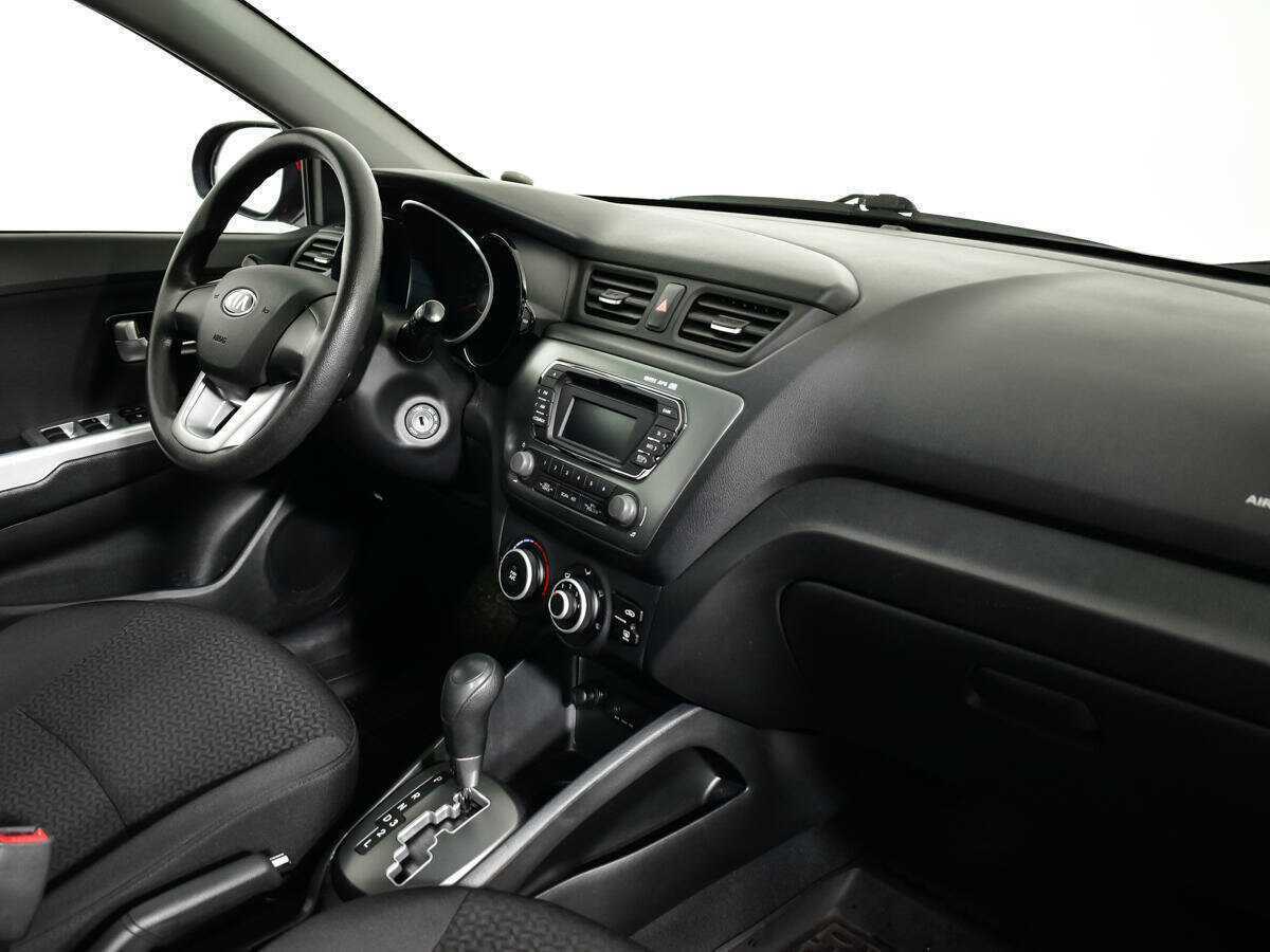 Купить Kia Rio с пробегом. Фото: #8