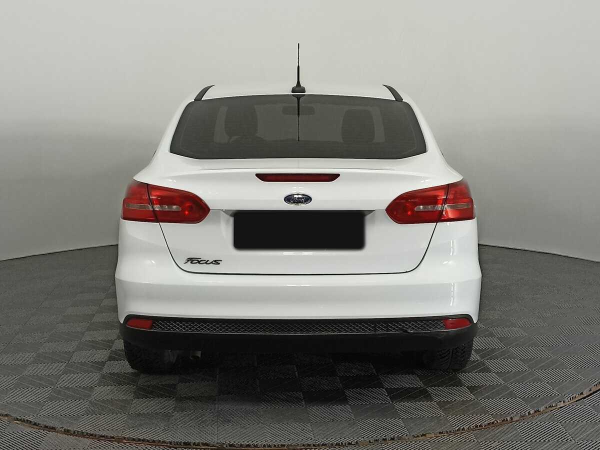 Купить Ford Focus с пробегом. Фото: #4