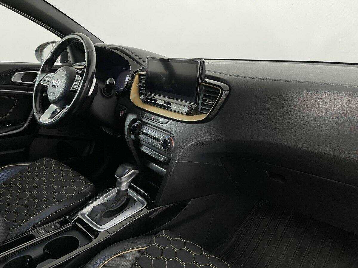 Купить Kia XCeed с пробегом. Фото: #8