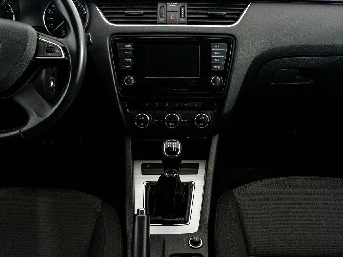 Купить Skoda Octavia с пробегом. Фото: #14