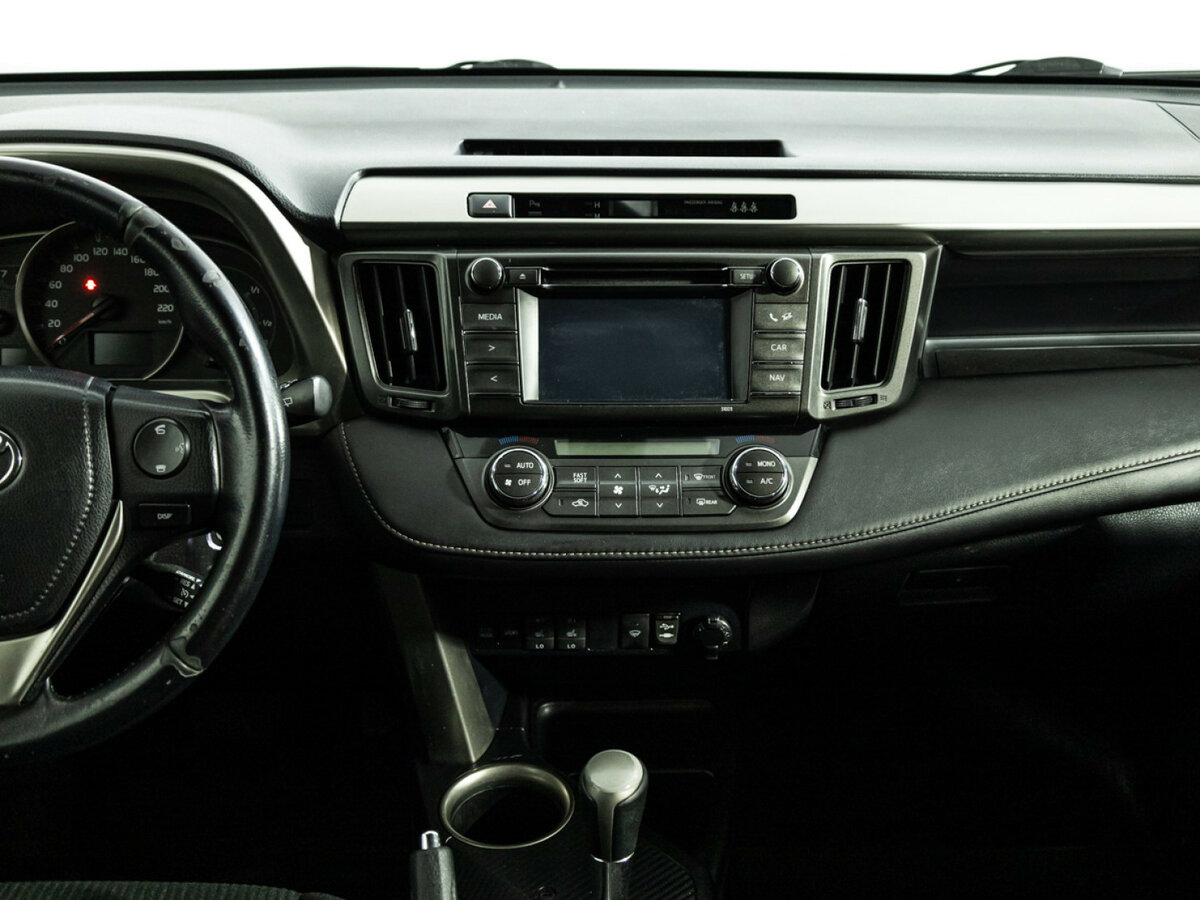 Купить Toyota RAV4 с пробегом. Фото: #13