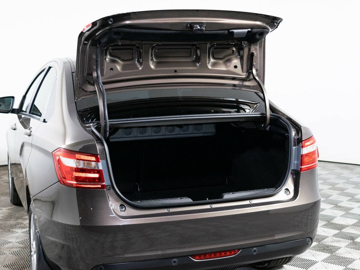 Купить Lada (ВАЗ) Vesta с пробегом. Фото: #6