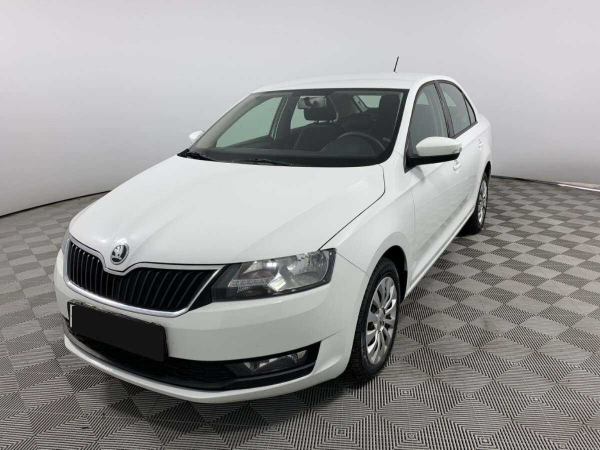 Купить Skoda Rapid с пробегом. Фото: #0