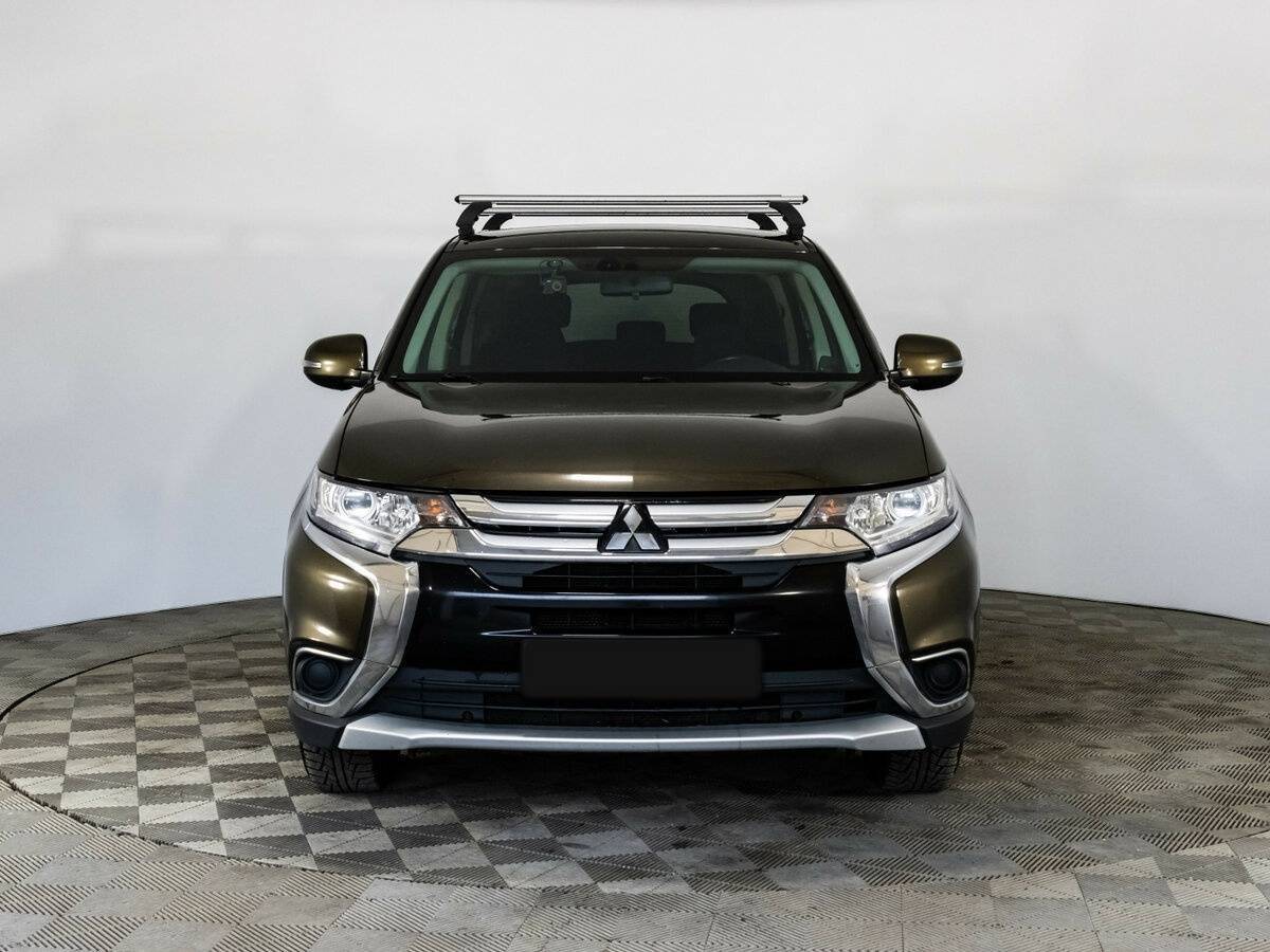 Купить Mitsubishi Outlander с пробегом. Фото: #1