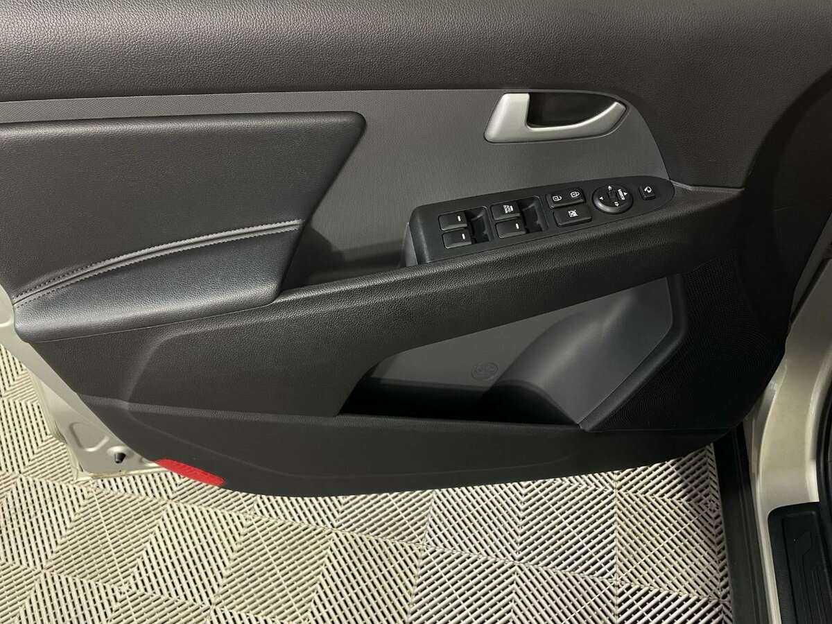 Купить Kia Sportage с пробегом. Фото: #7