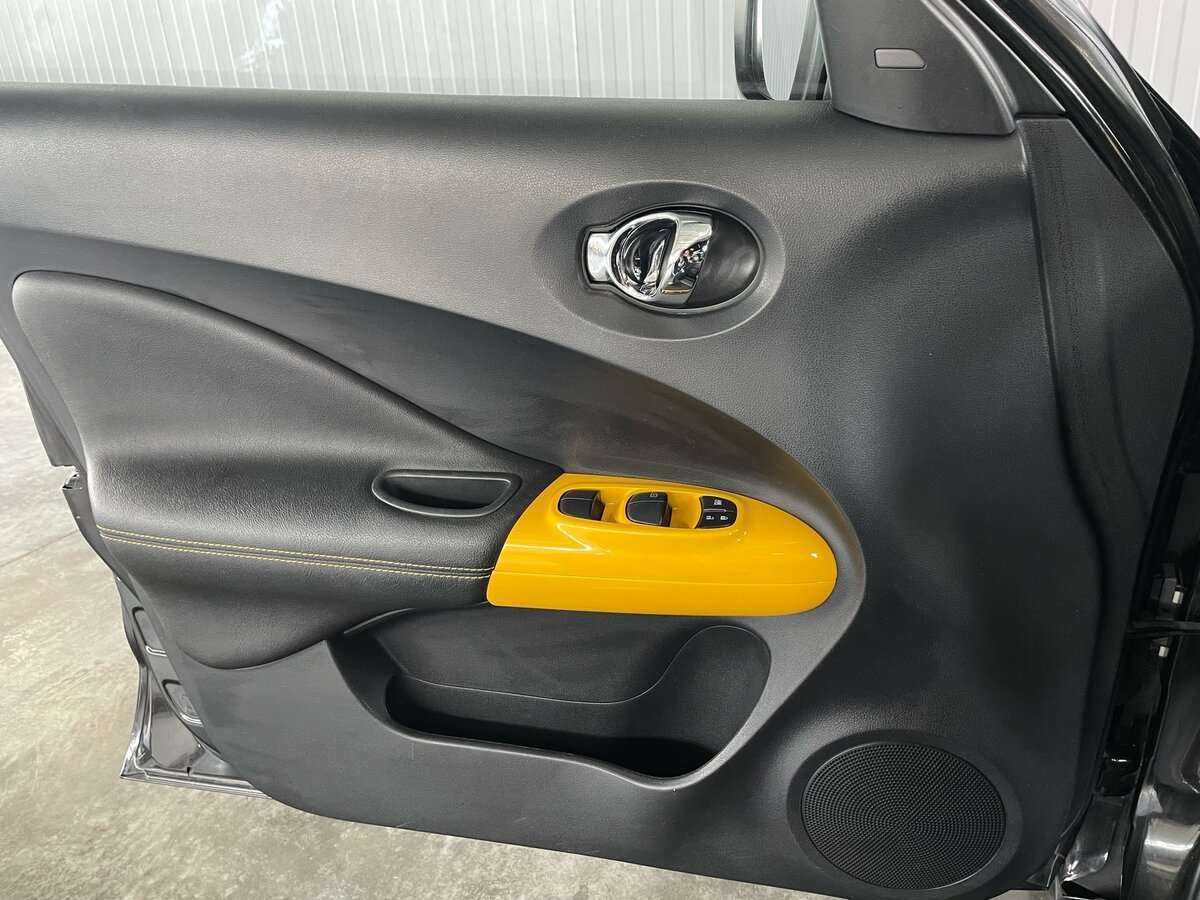 Купить Nissan Juke с пробегом. Фото: #19