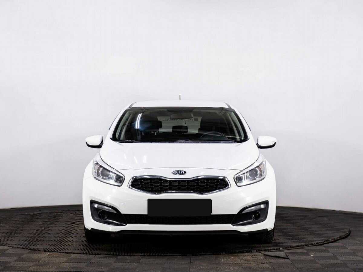 Купить Kia Ceed с пробегом. Фото: #1