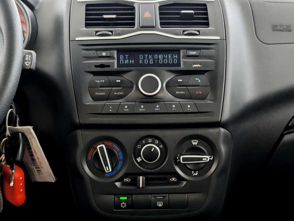 Купить Lada (ВАЗ) Granta с пробегом. Фото: #12