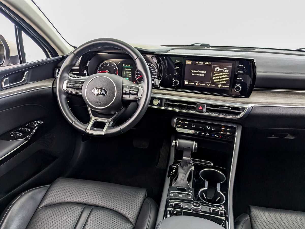 Купить Kia K5 с пробегом. Фото: #17