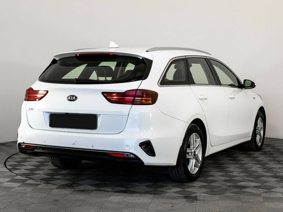 Купить Kia Ceed с пробегом. Фото: #3