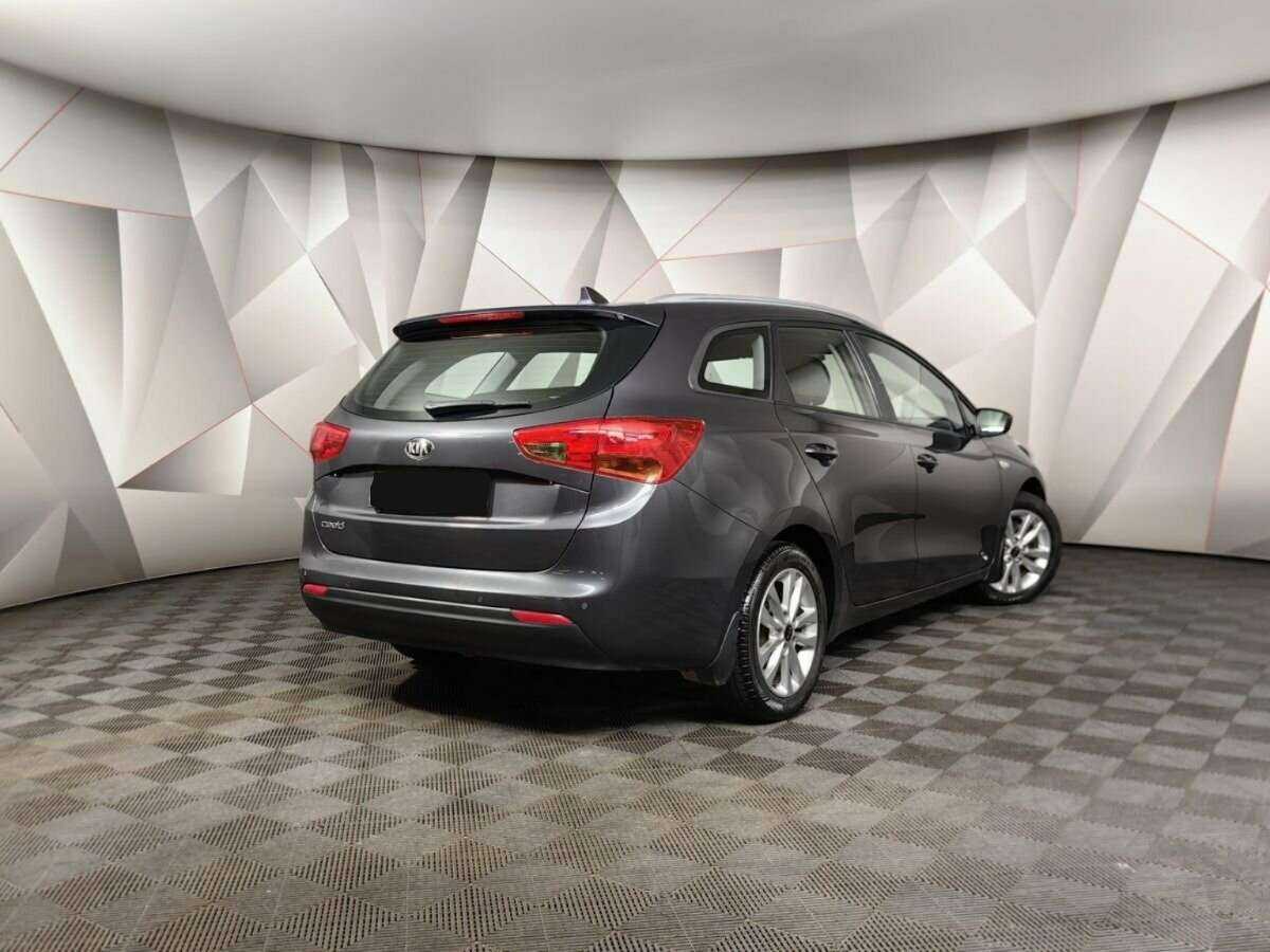 Купить Kia Ceed с пробегом. Фото: #1