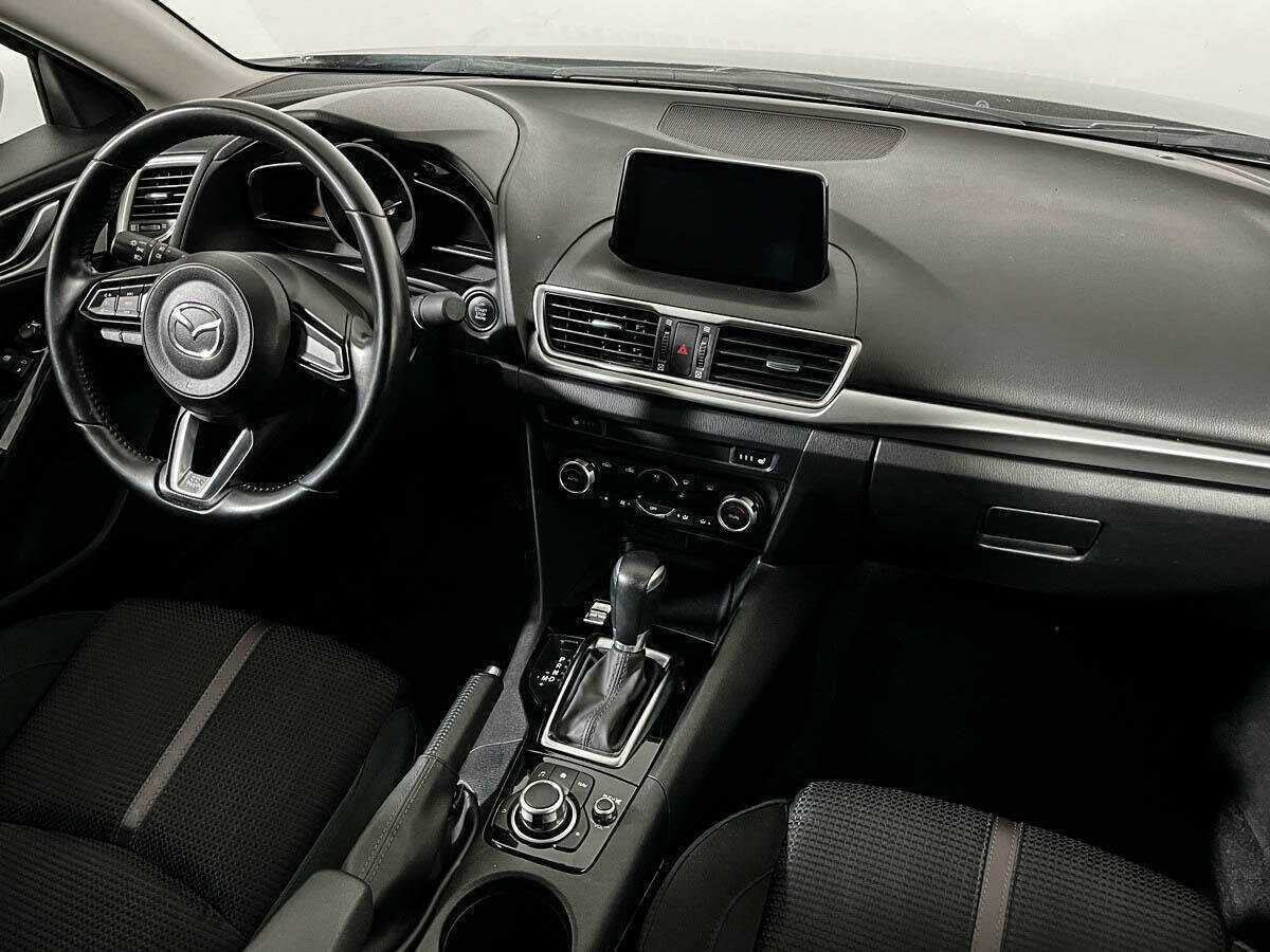 Купить Mazda 3 с пробегом. Фото: #8
