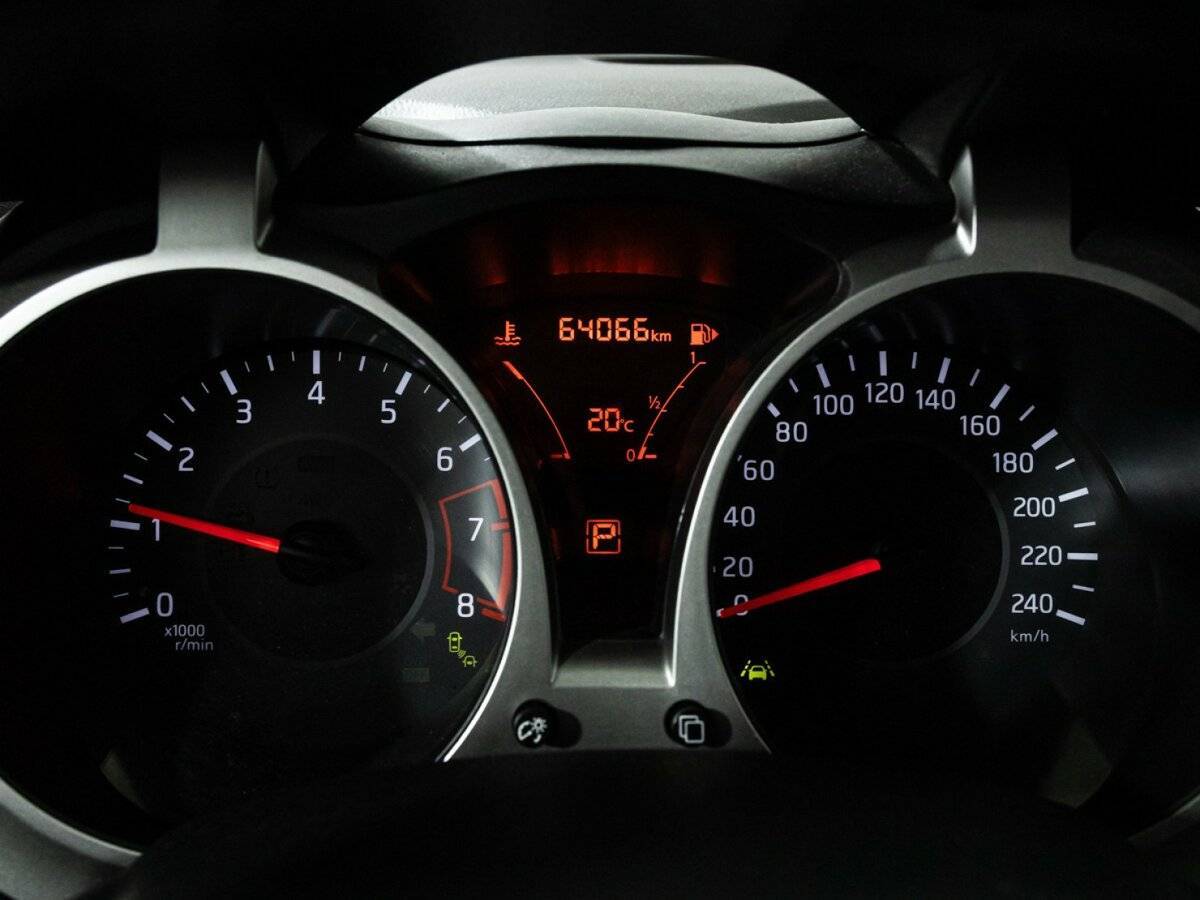 Купить Nissan Juke с пробегом. Фото: #11