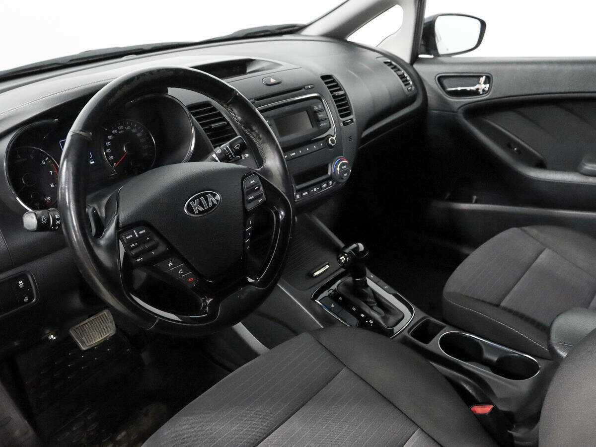 Купить Kia Cerato с пробегом. Фото: #8