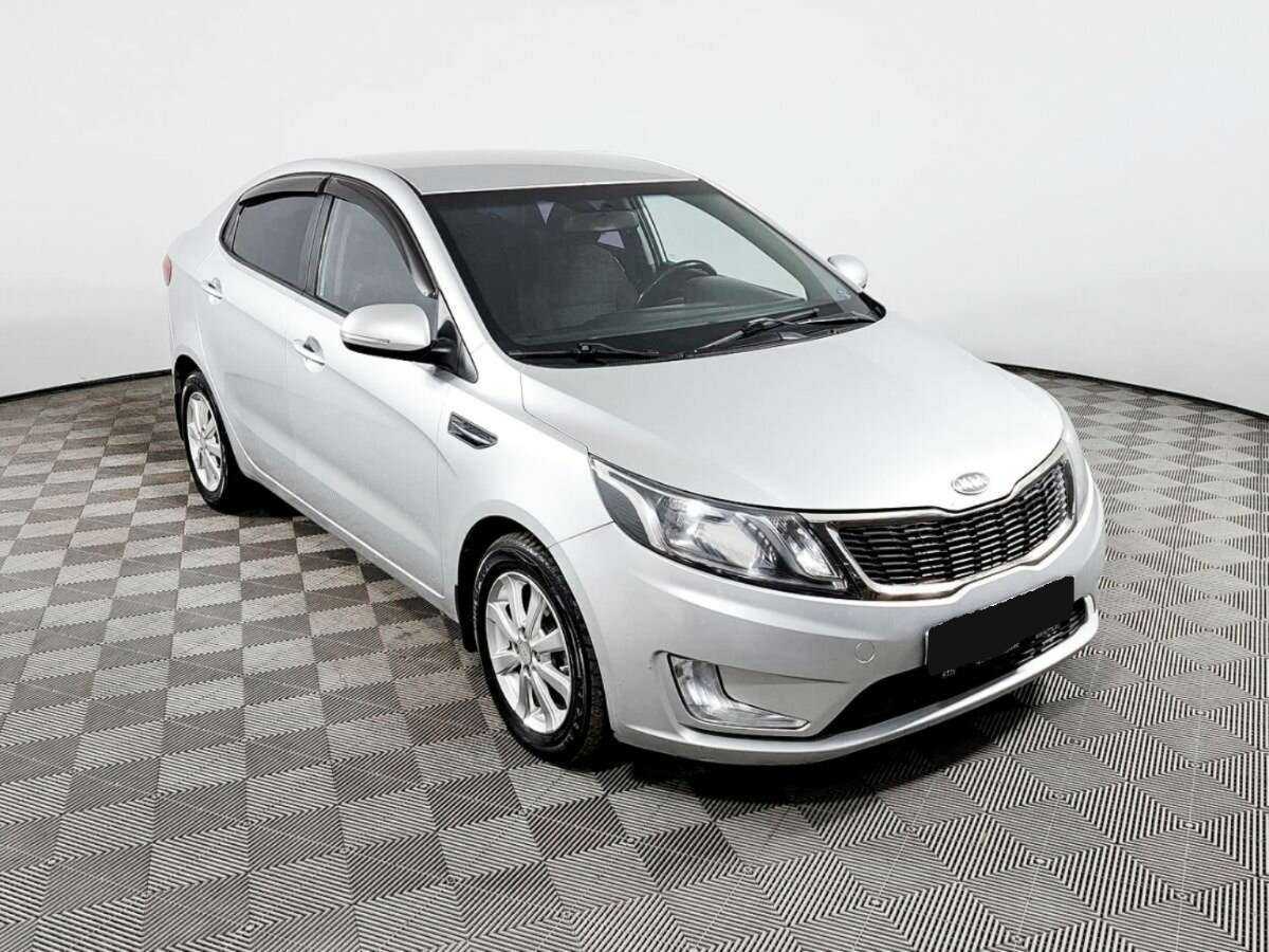 Купить Kia Rio с пробегом. Фото: #2