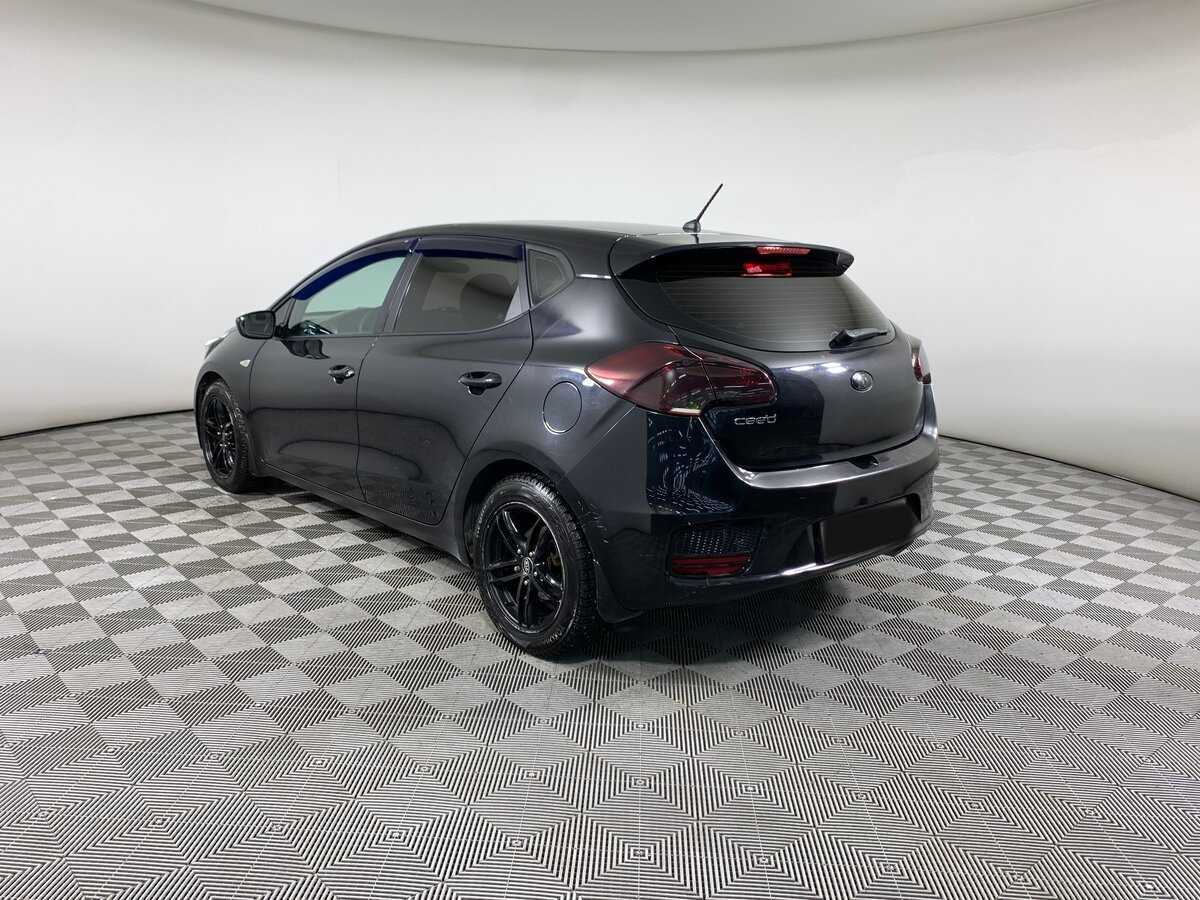 Купить Kia Ceed с пробегом. Фото: #6
